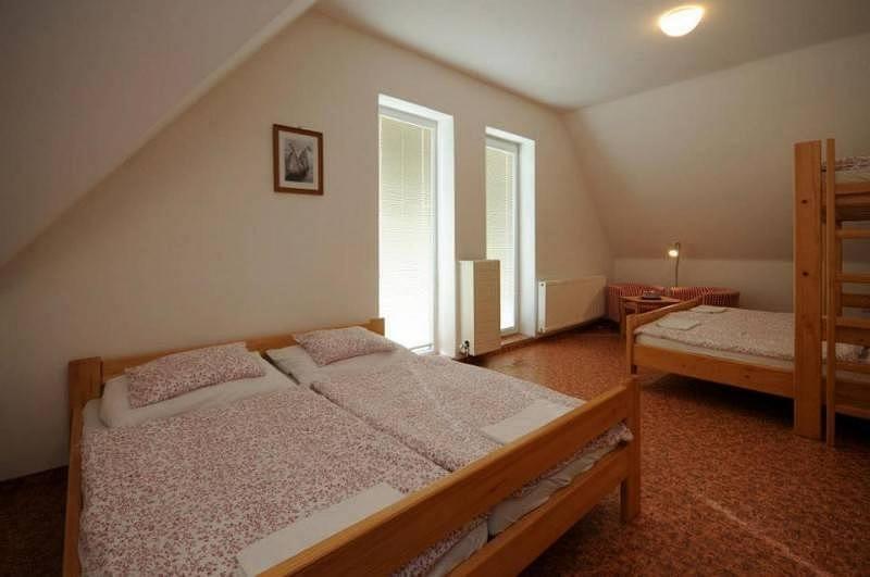 Aparthotel Tradicni Hostinec Sněžné Zewnętrze zdjęcie